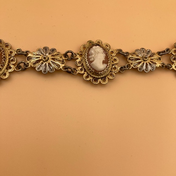 Antique Victorian CAMEO 800 Silver Filigree Shell Bracelet 4 Cameos - Picture 9 of 14